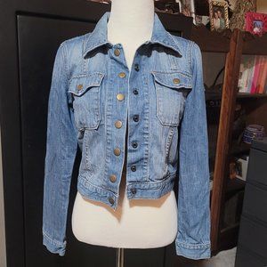 Cropped Gap jean jacket